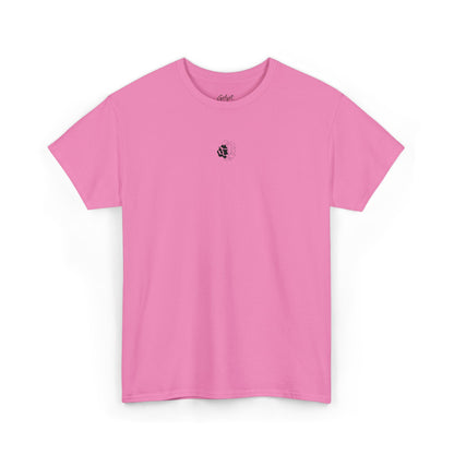 Minimalist Palm Tree T-Shirt – Small Chest Graphic Beach-Inspired Tee for Everyday Style