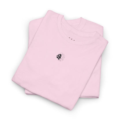 Minimalist Palm Tree T-Shirt – Small Chest Graphic Beach-Inspired Tee for Everyday Style