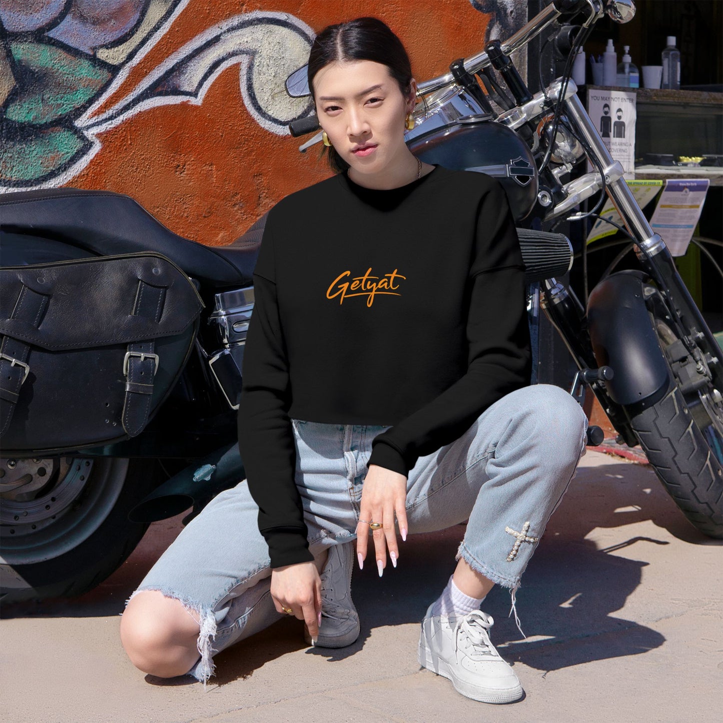 Women’s Cropped Sweatshirt – Dusty Rose Getyat Script Crop Top | Soft Oversized Pullover