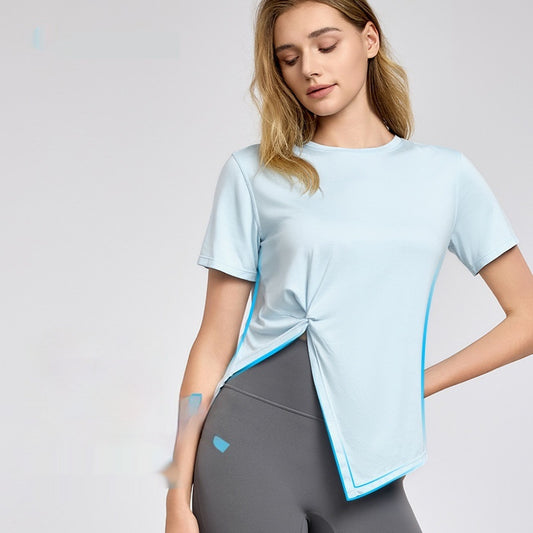 🧘‍♀️ New Yoga Short Sleeve Top – Split Hem, Breathable & Lightweight Workout Shirt