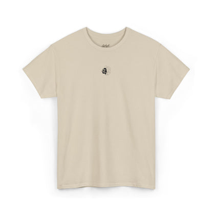 Minimalist Palm Tree T-Shirt – Small Chest Graphic Beach-Inspired Tee for Everyday Style