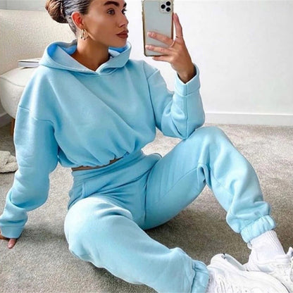 2-Piece Jogging Suits for Women – Sexy Long Sleeve Hoodie & Sweatpants Tracksuit Fitness Set