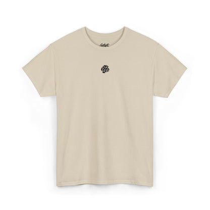 Minimalist Palm Tree T-Shirt – Small Chest Graphic Beach-Inspired Tee for Everyday Style