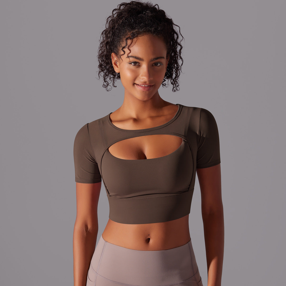 🧘‍♀️ Women’s Fitness Double Layer Yoga Top – Comfortable, Stylish, and Performance-Ready